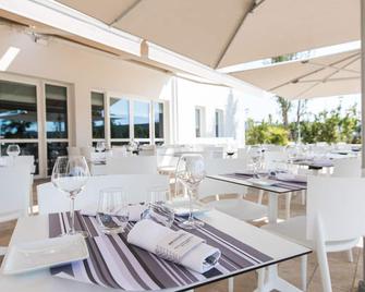 Westotel Tours Val De Loire - La Ville-aux-Dames - Restaurant