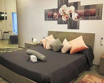 Il Tempio Pozzuoli B&B - Pozzuoli - Habitación