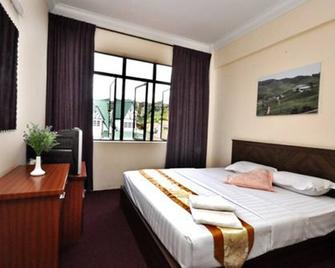 Hotel Titiwangsa - Brinchang - Yatak Odası