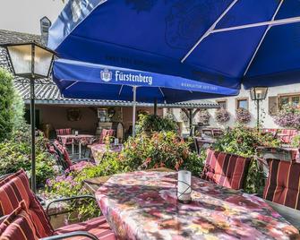 Hotel - Landgasthof Rebstock - Freiburg im Breisgau - Patio