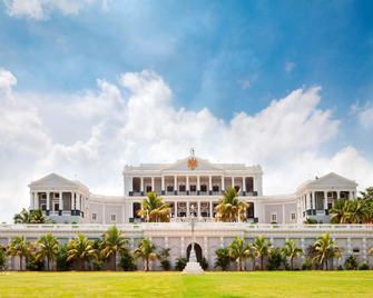Taj Falaknuma Palace - Hyderabad - Toà nhà