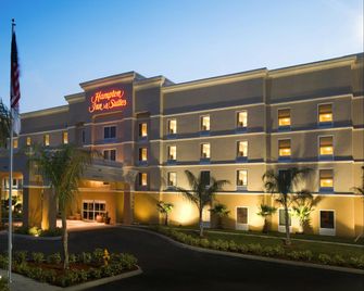 Hampton Inn & Suites Lake Wales - Lake Wales - Gebäude