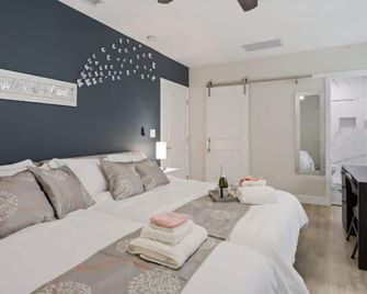 Family/pet friendly home near Hollywood & Pasadena - לוס אנג'לס - חדר שינה