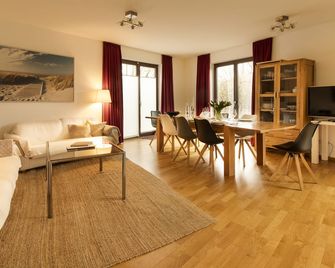 Quiet Nature Near Cologne 1 - Bergisch Gladbach - Obývací pokoj