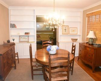 Waterfront Paradise Located on Virginia's Beautiful Eastern Shore (boat slip) - Onancock - Comedor