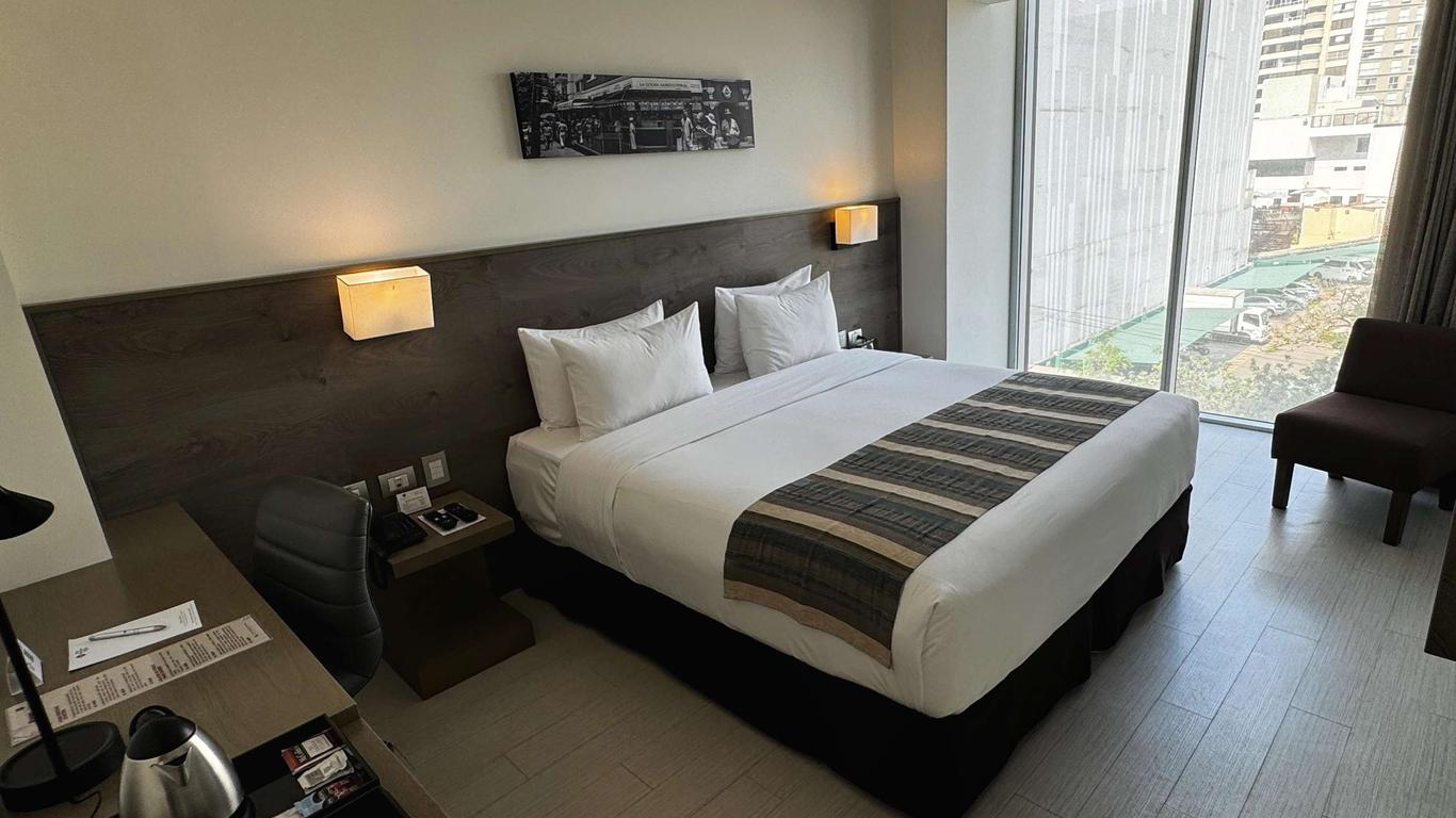 Best Western Plus Urban Larco Hotel