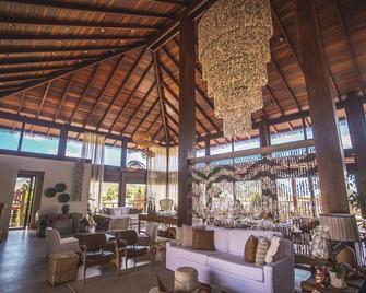 Nannai Noronha - Fernando de Noronha - Lobby