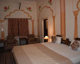 Hotel Nawal Sagar Palace - Bundi - Habitación