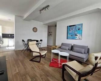 T3 central in residence, 4P Free parking - Arras - Living room