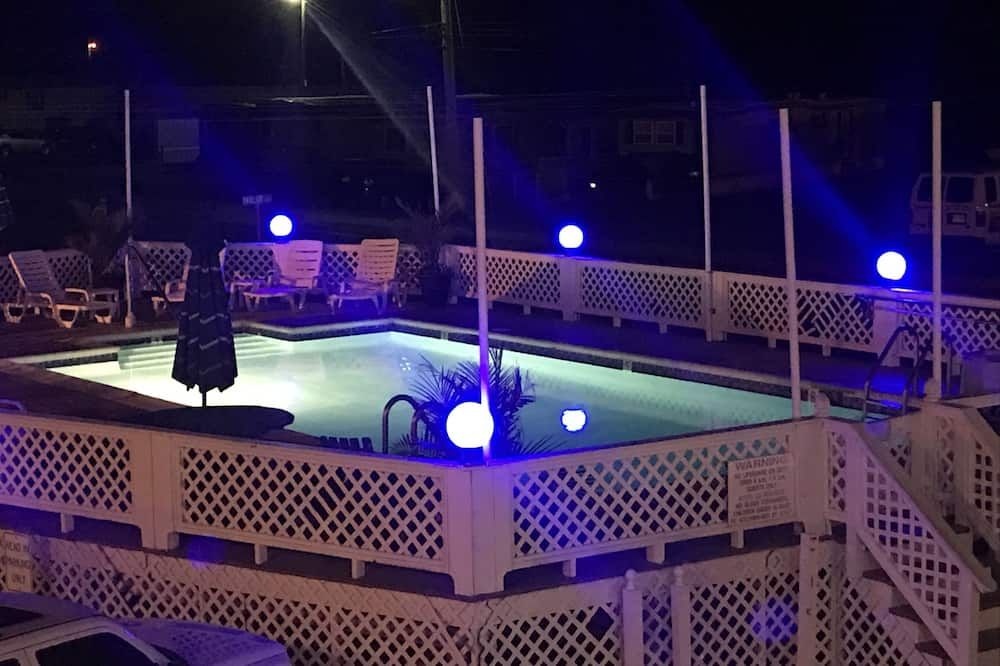 Chincoteague Inn - Chincoteague - Pool