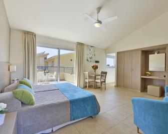 Makronisos Village - Ayia Napa - Bedroom