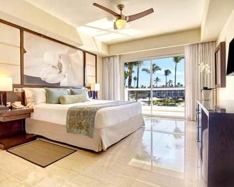 Hideaway at Royalton Punta Cana, An Autograph Collection Resort & Casino - Adults Only - Punta Cana - Bedroom