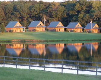 Cozy Columbia Cabin With Shared Lake Doc - Columbia - Vista del exterior