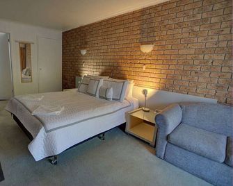 Mountain View Motor Inn & Holiday Lodges - Halls Gap - Schlafzimmer