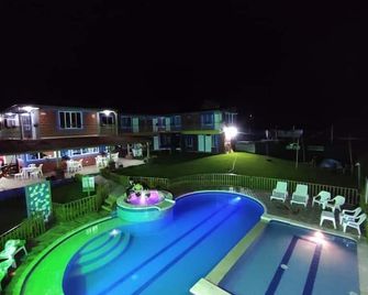 Hotel La Santamaria - Montenegro - Piscina