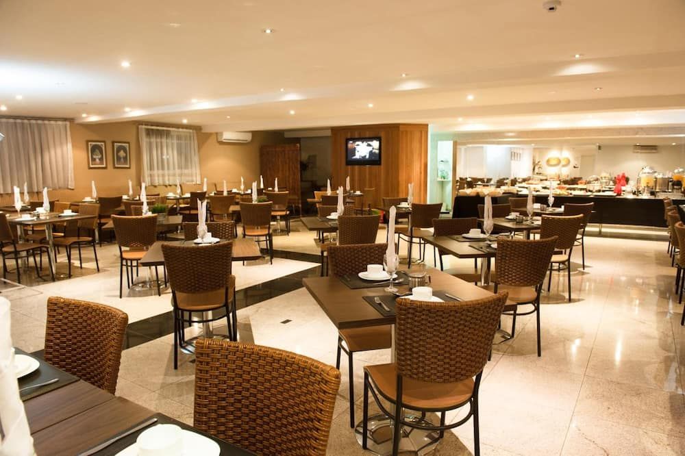 بلانالتو بيتار هوتل إي إفينتوس - برازيليا - مطعم