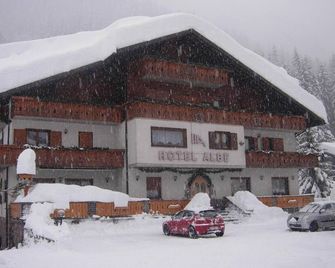 Hotel Albe - Rocca Pietore - Edificio