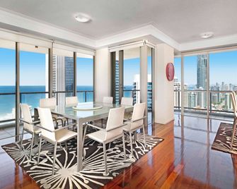 Mantra Towers of Chevron Surfers Paradise - Surfers Paradise - Bedroom