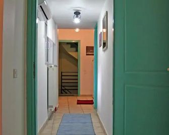 Ρήγας: Όμορφα στο Μεσολόγγι, Διαμέρισμα Β2 - Messolonghi - Hallway