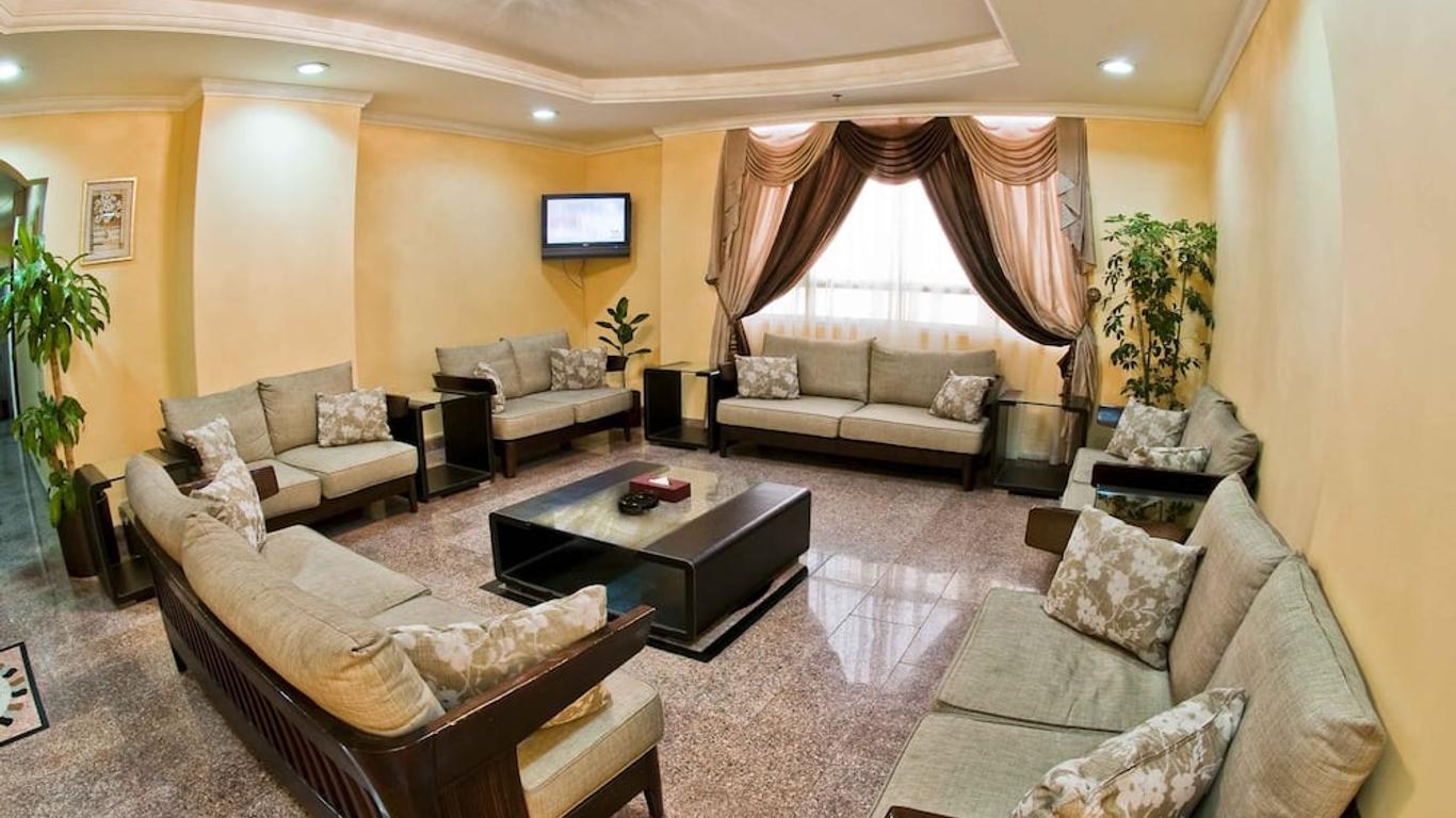 La Villa Hotel