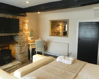 The Black Horse Inn - Brighouse - Soverom
