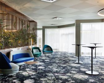 DoubleTree by Hilton Vienna Bosei - Viena - Lounge