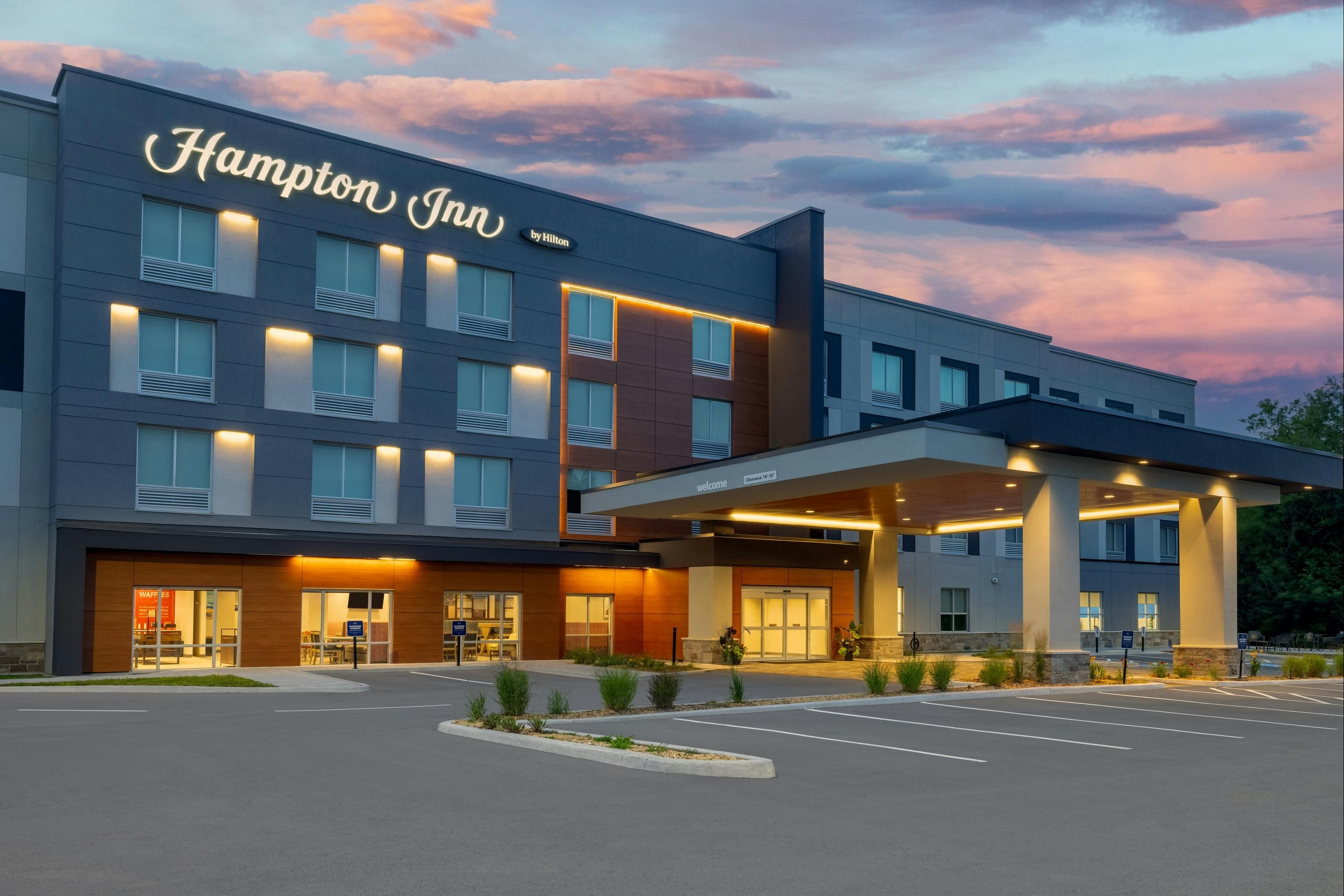 Hampton Inn by Hilton Port Hope Cobourg - Port Hope - Gebäude