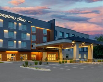 Hampton Inn by Hilton Port Hope Cobourg - Port Hope - Gebäude