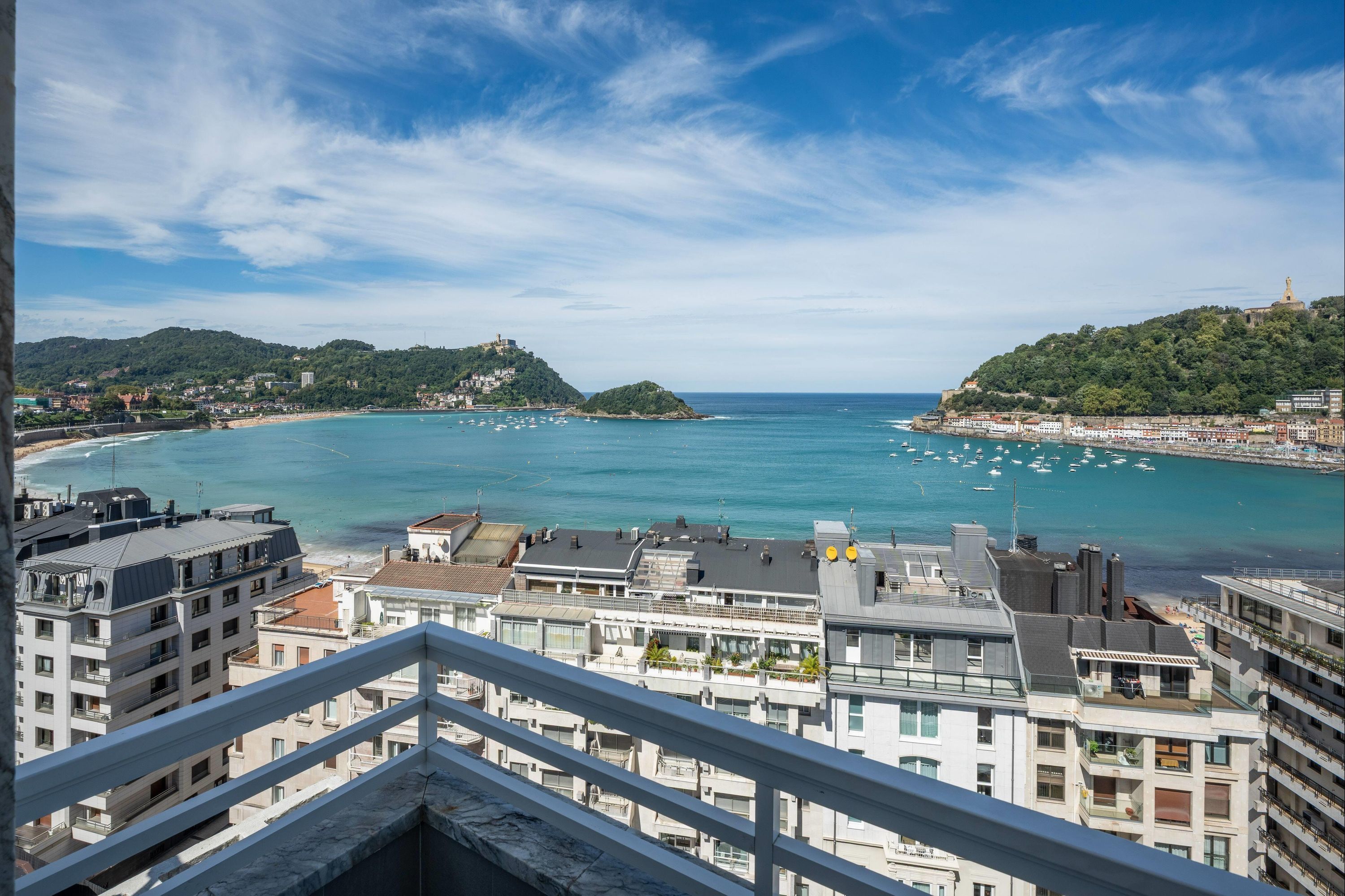 INNSiDE by Meliá San Sebastián Orly - סן סבסטיאן - מרפסת