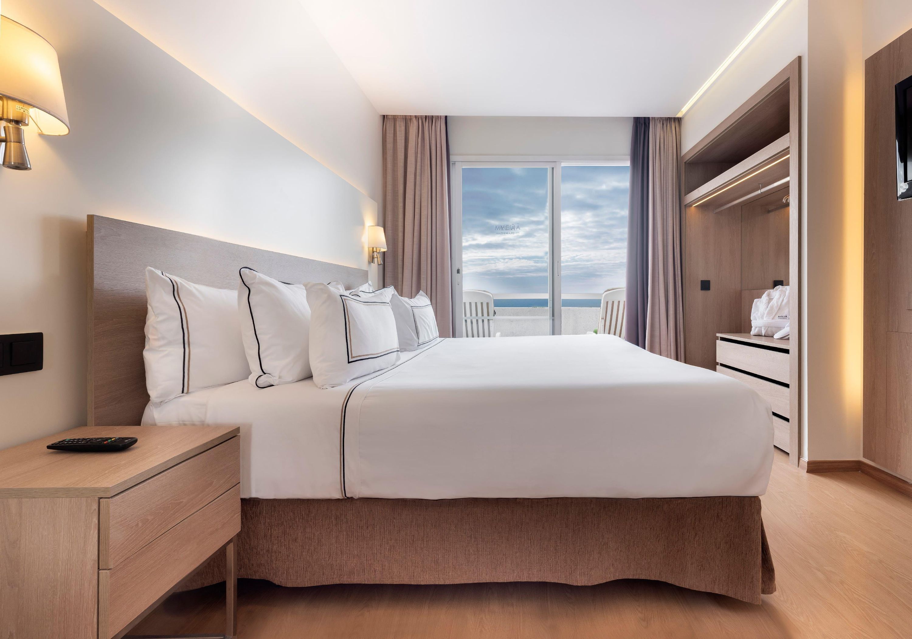 Meliá Sitges - סיטגס - חדר שינה