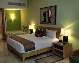 Vidanta Grand Mayan Golf & Spa Resort - Suites Available For Mexican Pga Open! - Bahia de Banderas - Schlafzimmer