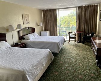 Chateaubleau Hotel - Coral Gables