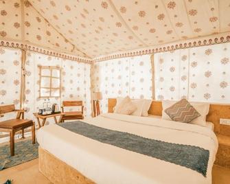 賈沙梅爾尾崎沙漠遊獵營地 - 齋沙默爾 - 臥室