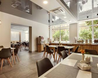 Old Town Trio Apartments - Vilnius - Ristorante