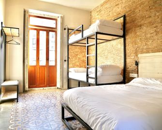 Bird House - Valencia - Schlafzimmer