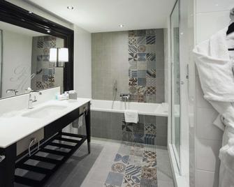 Park Hotel Grenoble - MGallery Collection - Grenoble - Bedroom