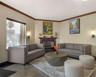 Best Western Wilsonville Inn & Suites - Wilsonville - Lobby