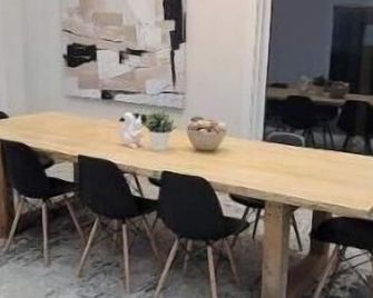 New Unique Luxury Home with Private Courtyard! (Brand New Build) - Tobermory - Dining room