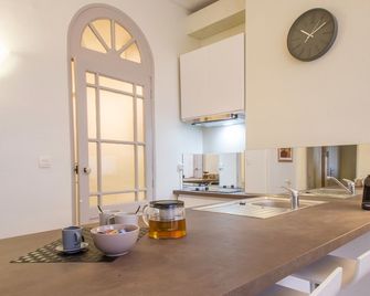 Le Saint Nicolas by Cocoonr - Toulouse - Kitchen