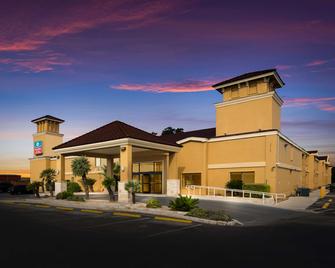 SureStay Plus Hotel by Best Western San Antonio North - San Antonio - Building
