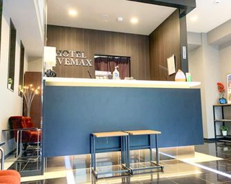 Hotel Livemax Osaka Domemae - אוסקה - דלפק קבלה