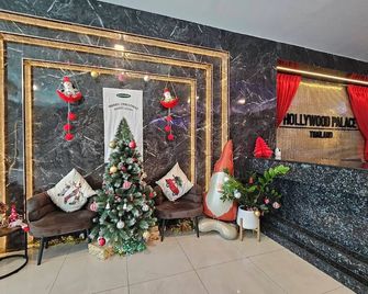 Hollywood Dannok Hotel - Sadao - Recepción