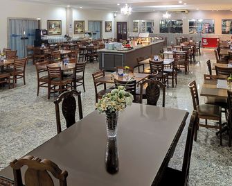 Hotel Dan Inn Franca & Convenções By Nacional Inn - Franca - Restaurant