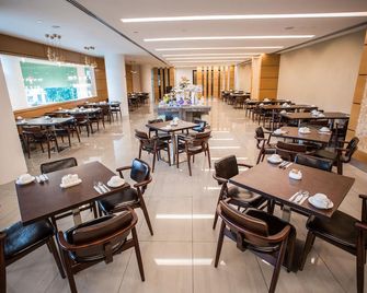 V8 Hotel - Johor Bahru - Restaurante