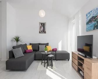 Apartment Dolce - Cavtat - Living room