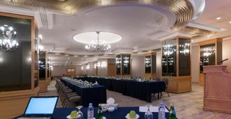 Le Commodore Hotel - Beirut - Meeting room