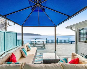 Sunrise Beach House - Gig Harbor - Balkon