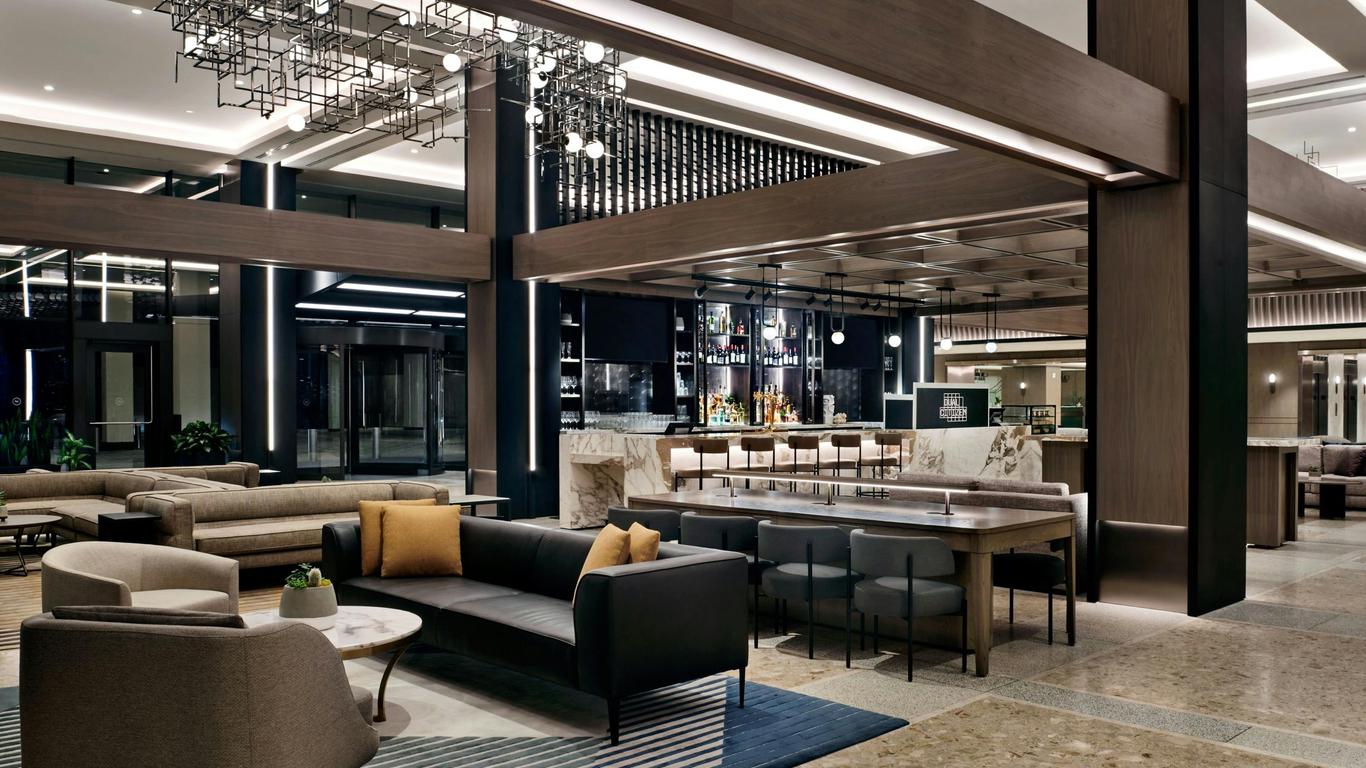 Sheraton Centre Toronto Hotel