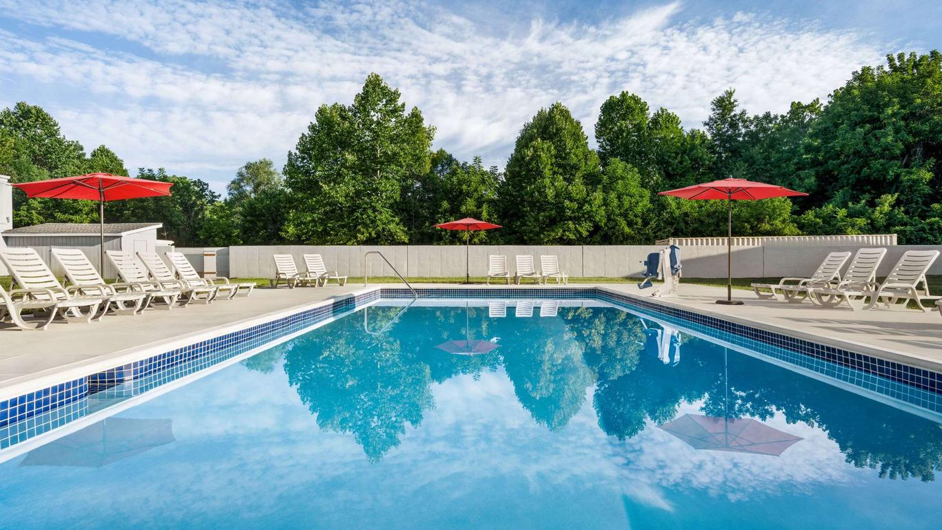 رمادا باي ويندام وايتهول/ألينتاون