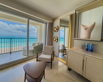 Royal Select at Grand Park Royal Cancún - All Inclusive - Adults Only - Cancún